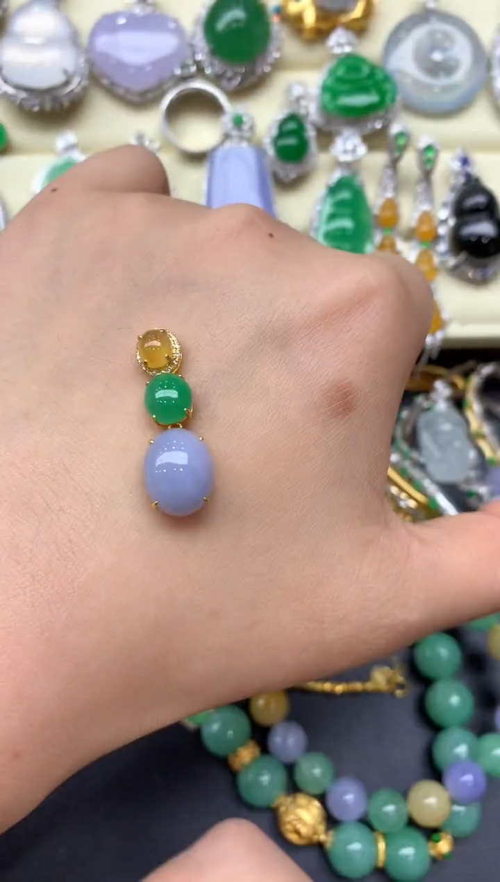 颈饰18K金镶嵌翡翠195-中国好珍宝