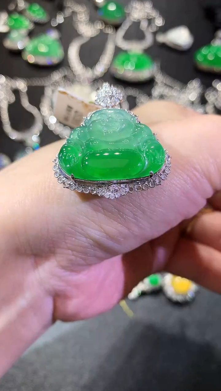 【闪购商品】翡翠吊坠(不含链)18K金镶嵌68-佛公