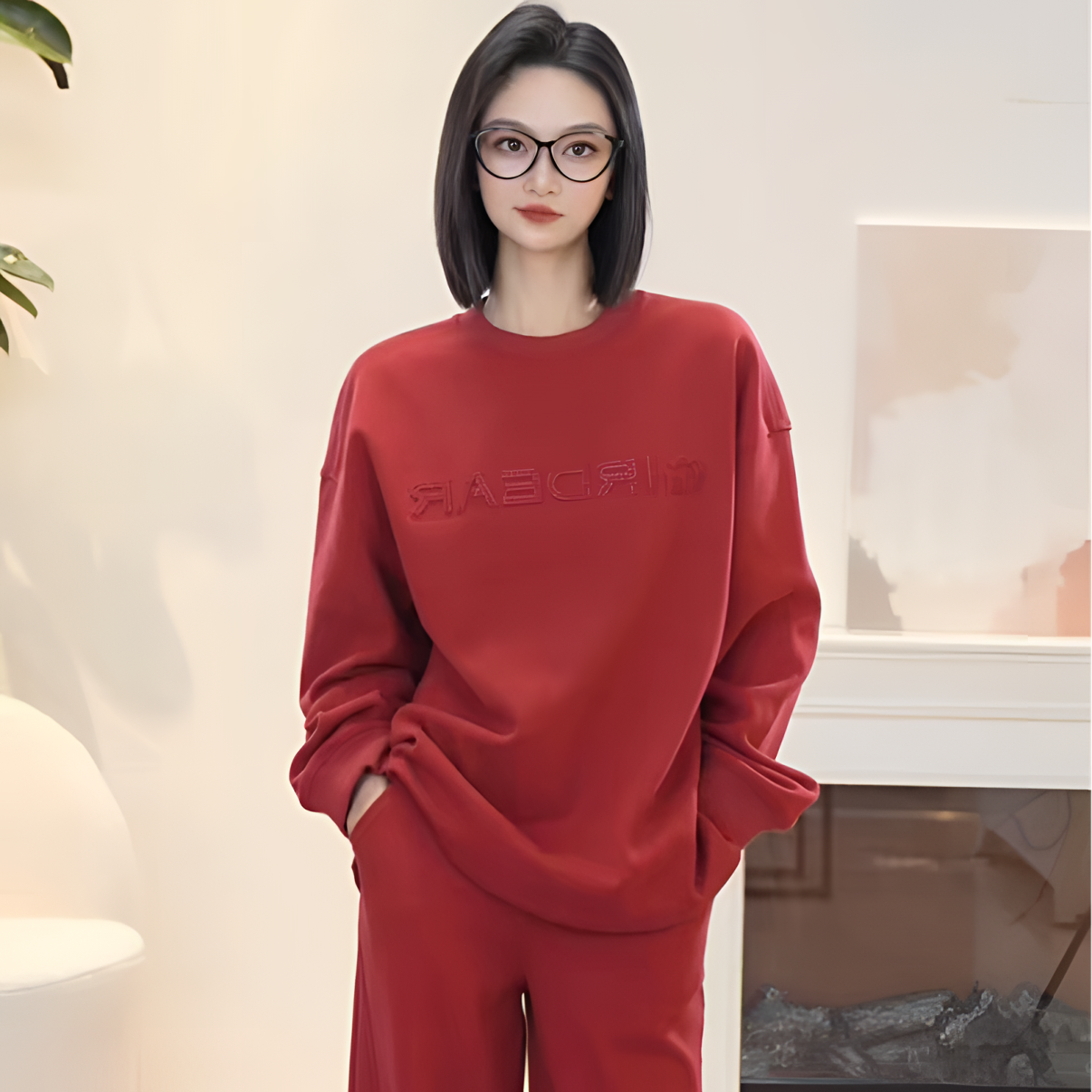 哥弟早秋新款百搭运动风时尚休闲舒适圆领卫衣女1301059