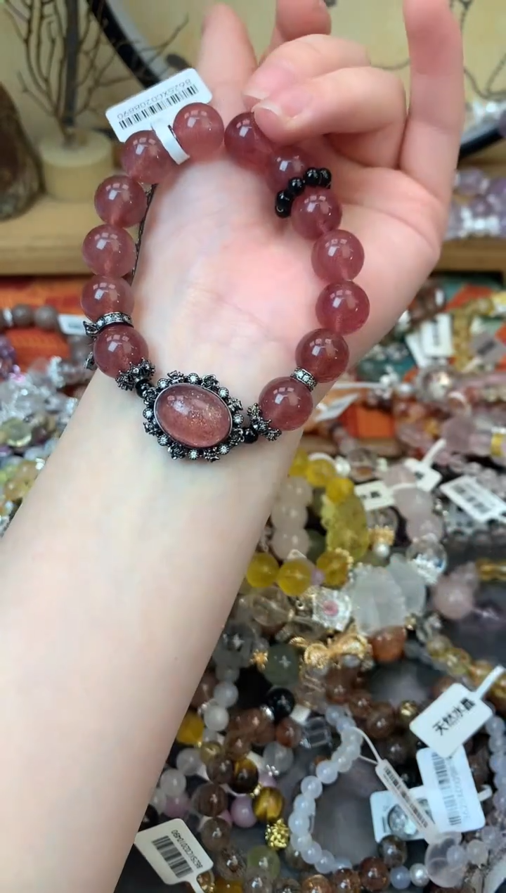 【闪购商品】石英质玉手饰未镶嵌304