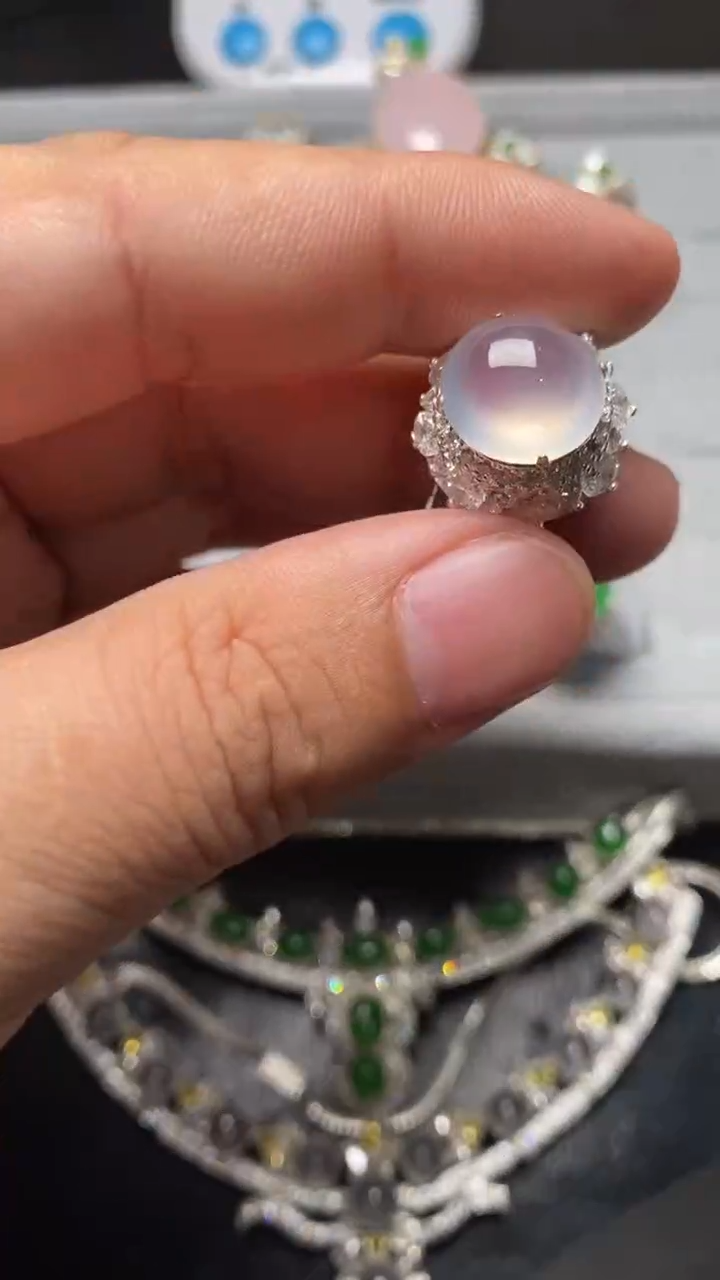 未镶嵌定制翡翠流*、天然缅甸翡翠A货