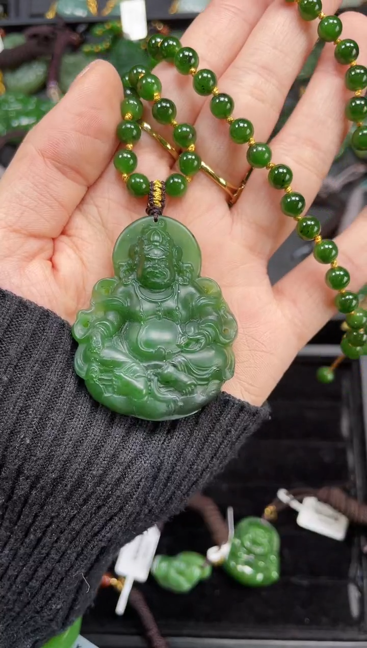 【闪购商品】和田玉套链未镶嵌多样性发一Z微带红皮