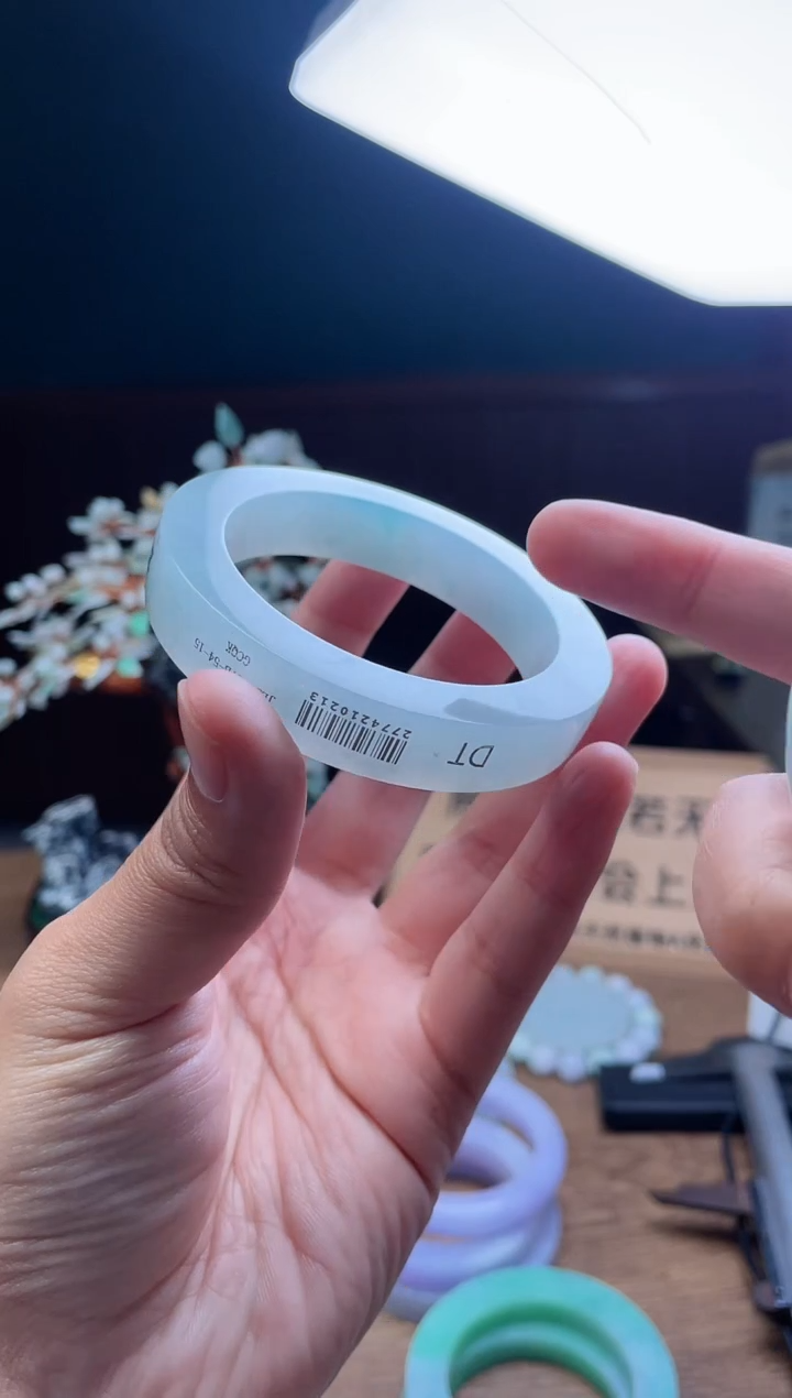 【闪购商品】定制翡翠手镯未镶嵌定制