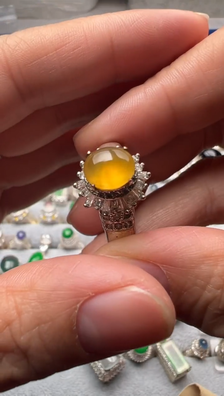 【闪购商品】定制翡翠未镶嵌A货翡翠