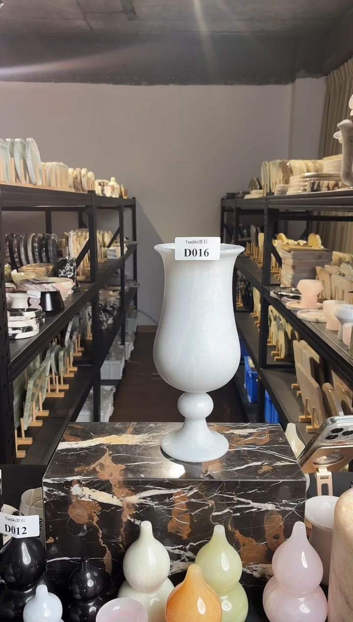 石材d016蓝水晶花瓶