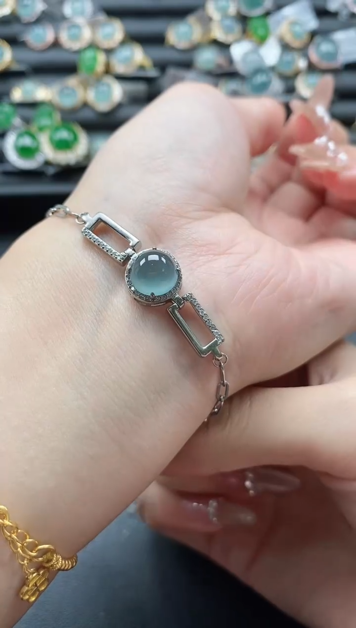 【闪购商品】翡翠戒指银S925镶嵌51511