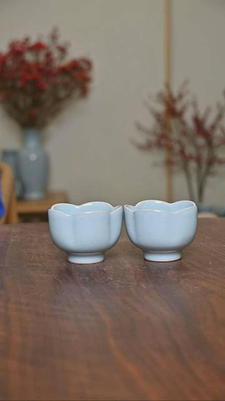 【闪购商品】其他海棠杯2只微瑕天青釉 无款