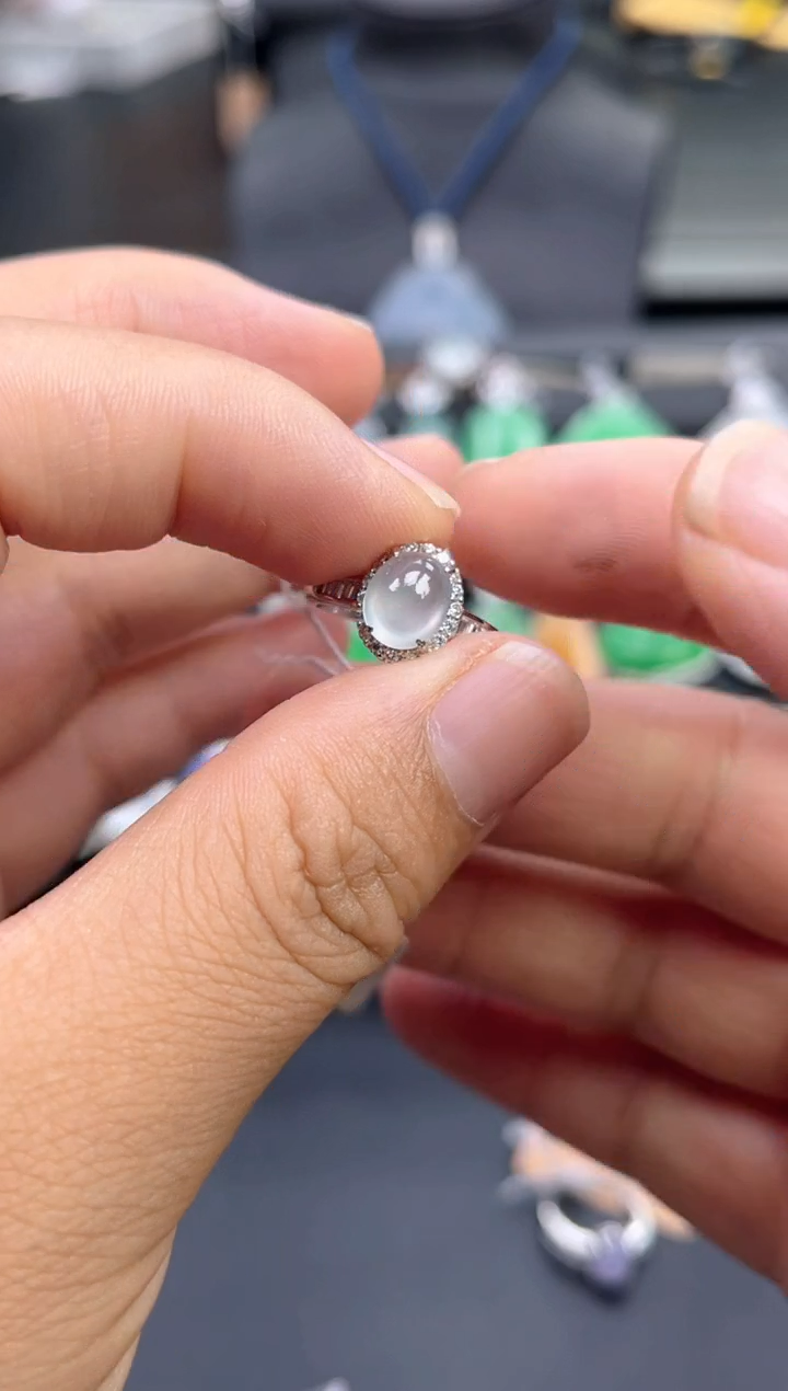 翡翠戒指银S925镶嵌多人