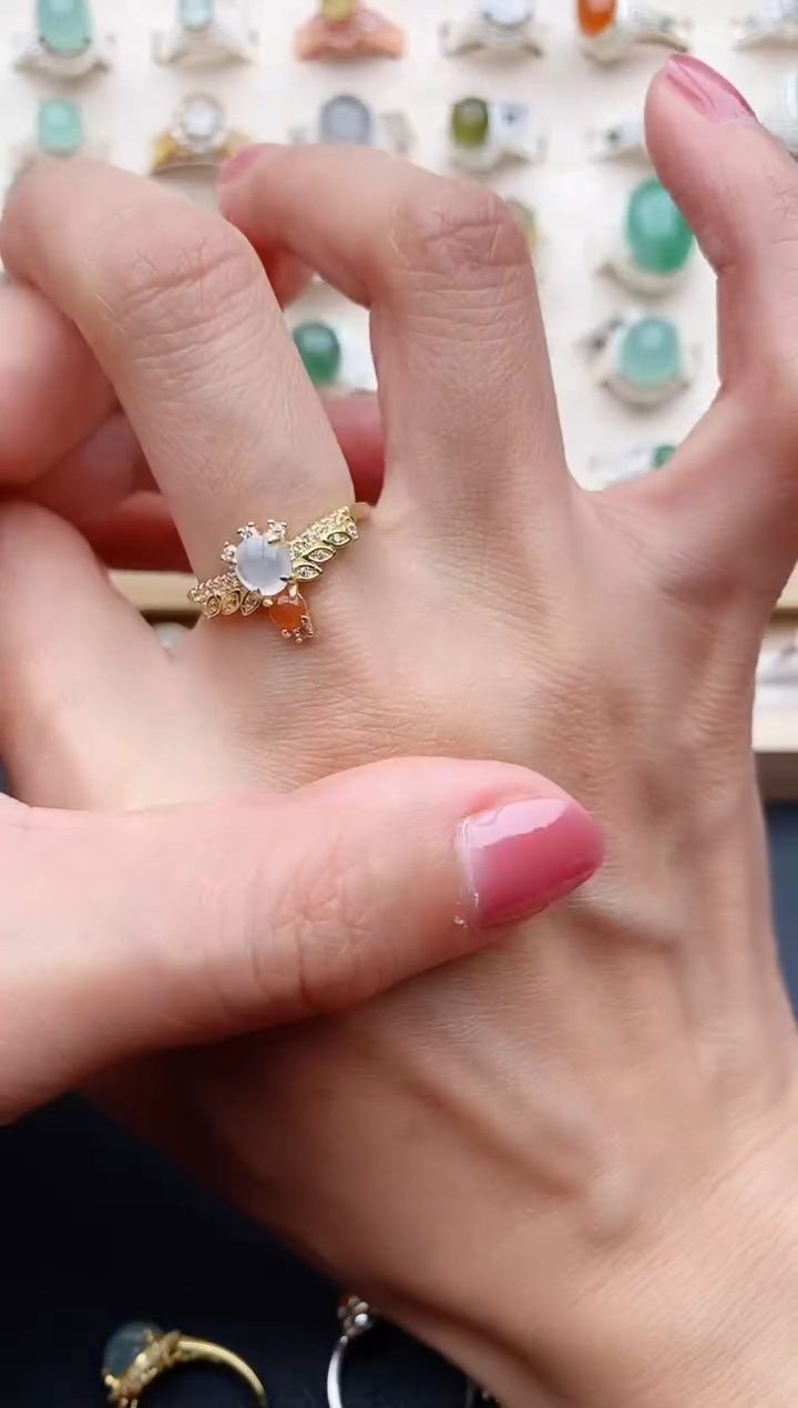 【闪购商品】翡翠戒指银S925镶嵌缅甸天然翡翠333   10-3