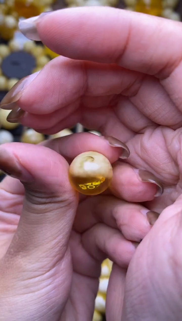 【闪购商品】琥珀裸石未镶嵌大小姐珠宝严选31