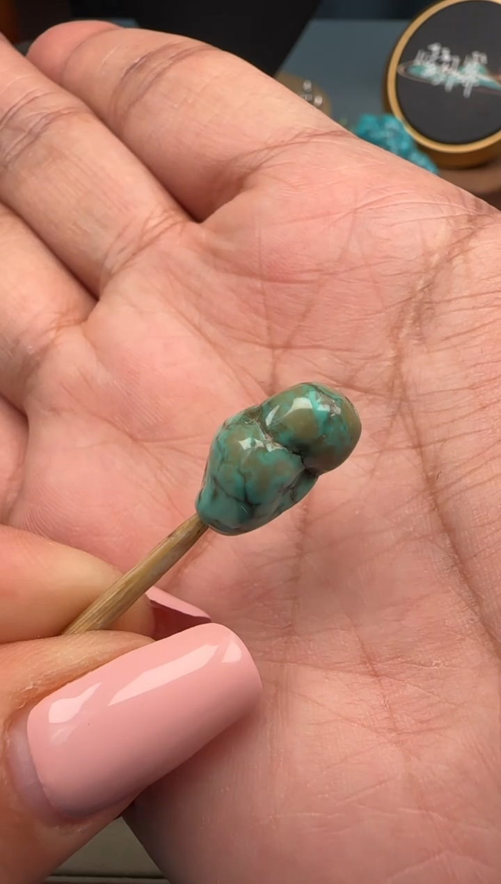 未镶嵌绿松石珠宝奇石绿松石