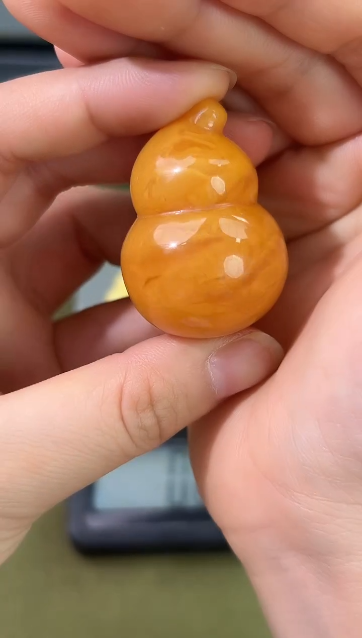 裸石琥珀未镶嵌琥珀蜜蜡吊坠