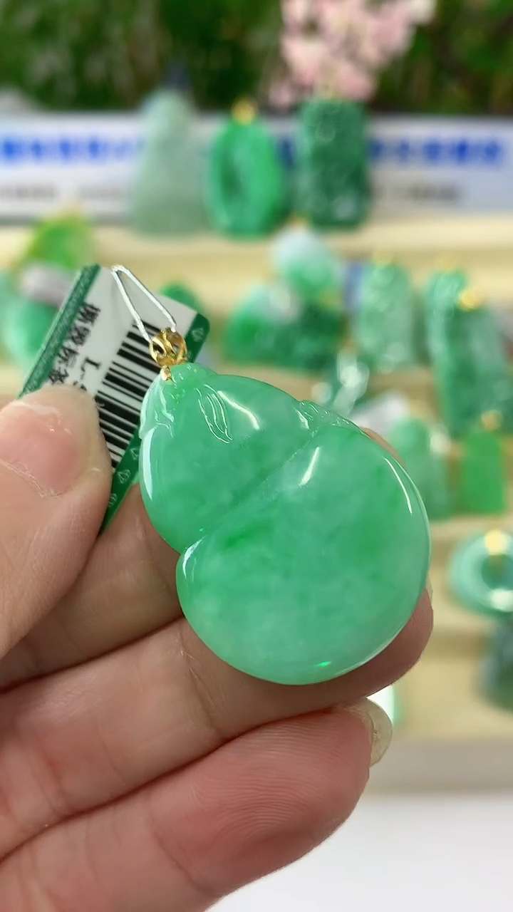 【闪购商品】翡翠颈饰18K金镶嵌挂件