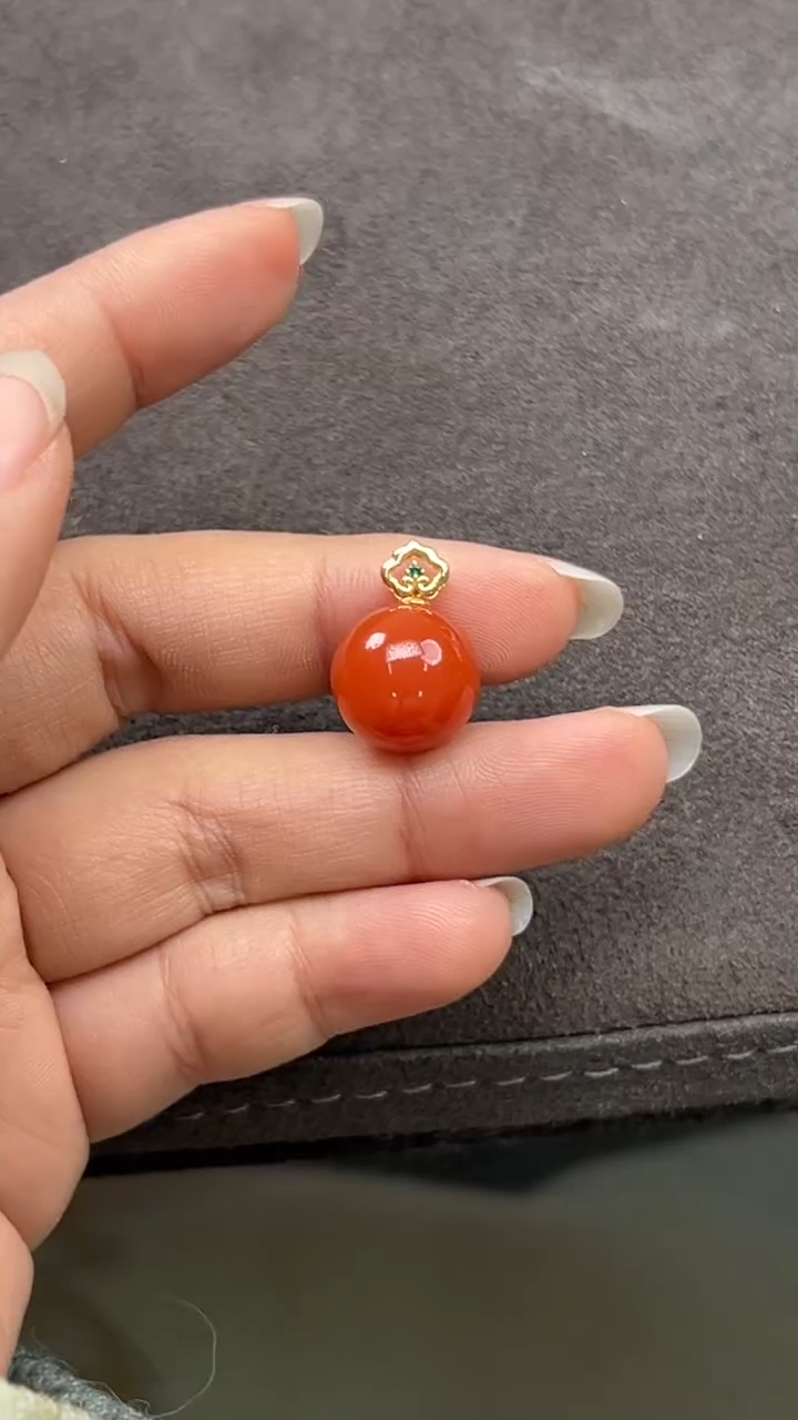 【闪购商品】南红玛瑙吊坠18K金镶嵌原矿无优化18k金镶单珠吊坠