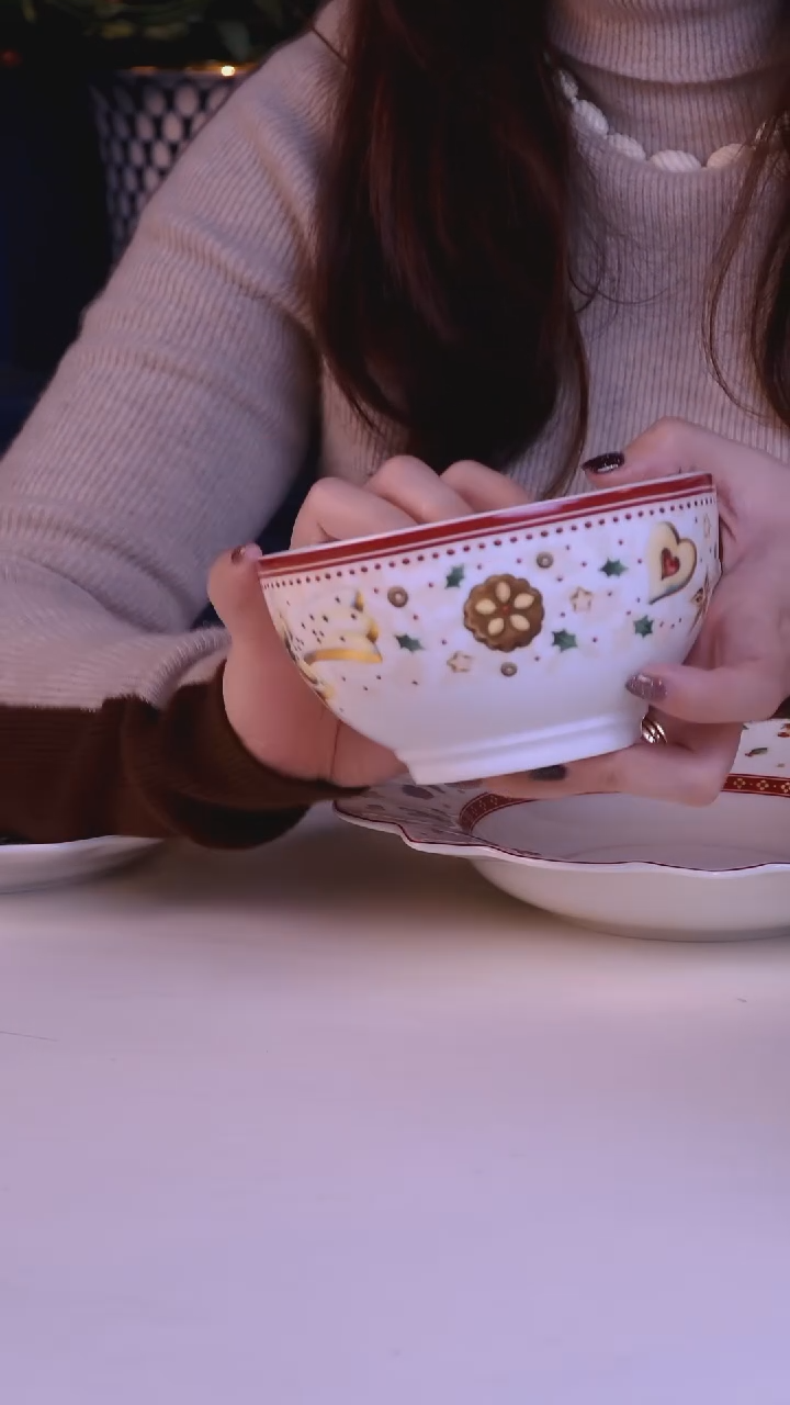 每天早上六点（面碗）