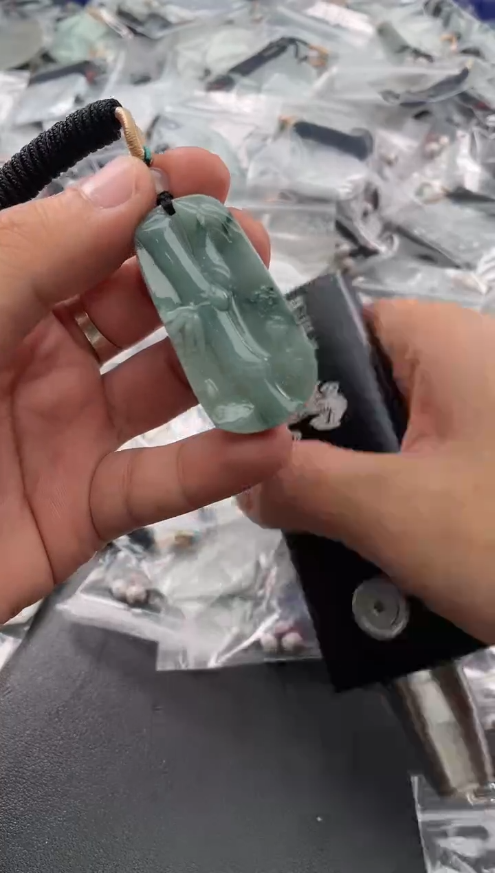 颈饰未镶嵌翡翠25/11/23/.314