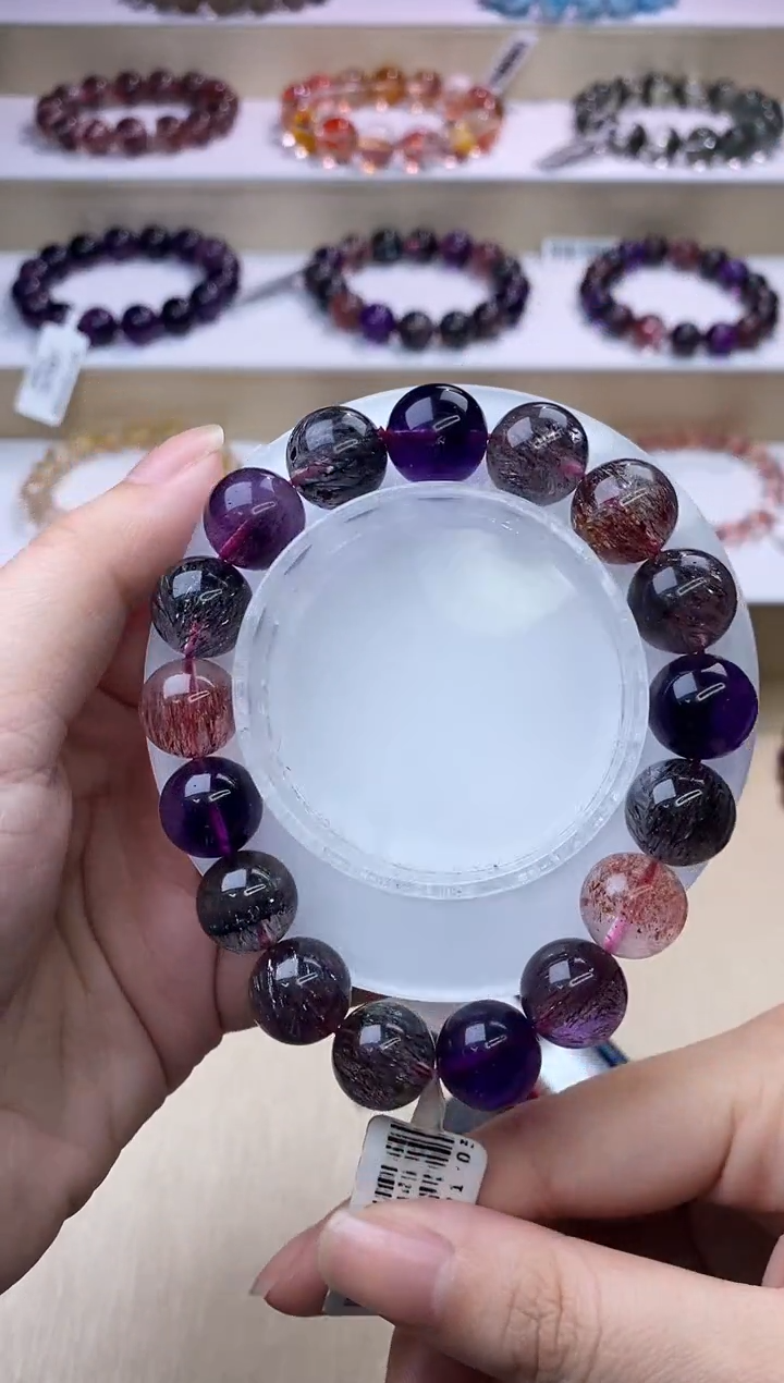 【闪购商品】水晶手链未镶嵌黑加仑超七12m+