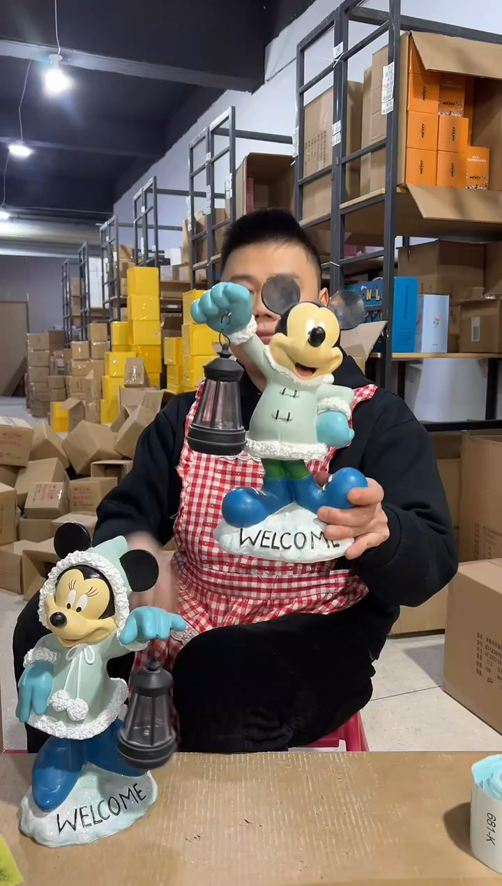 【闪购商品】杯圣诞米奇米妮提灯摆件