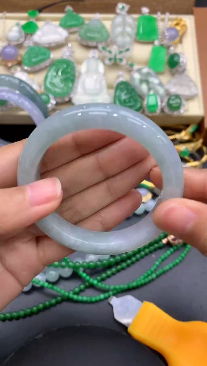 【闪购商品】翡翠手镯未镶嵌389-中国好珍宝