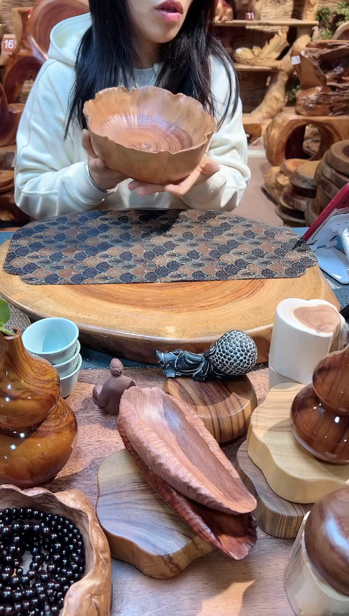 木 香樟木-手工异形果盘