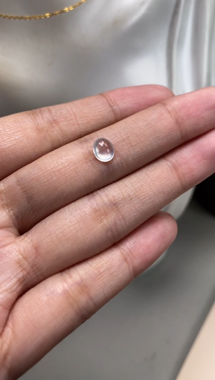 【闪购商品】翡翠颈饰未镶嵌翡翠白冰蛋面