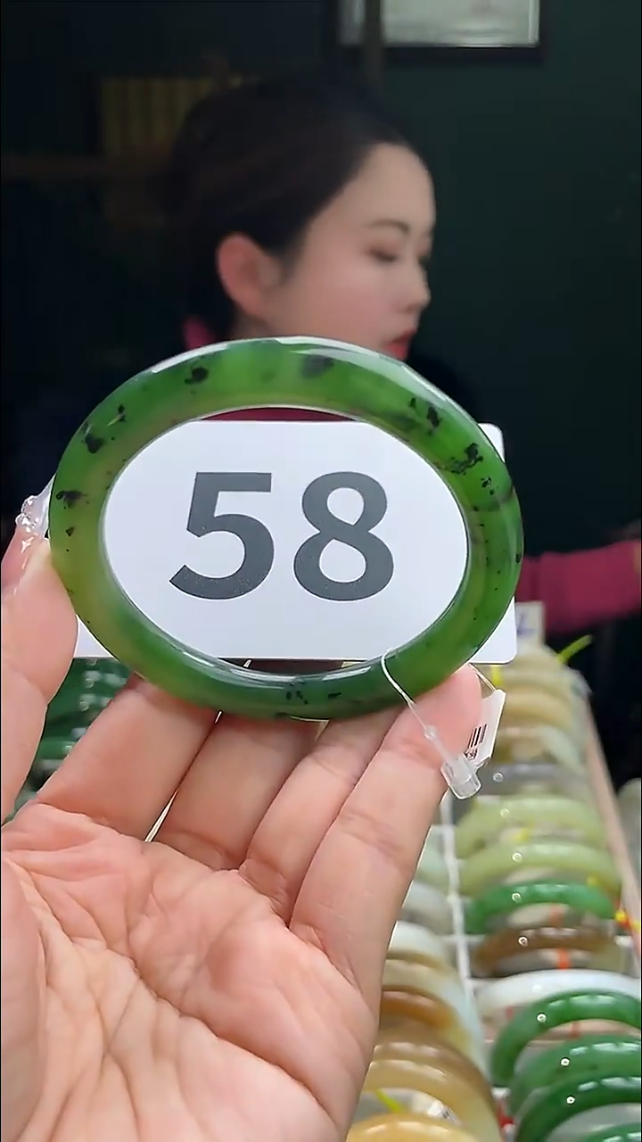 定制和田玉和田玉手镯