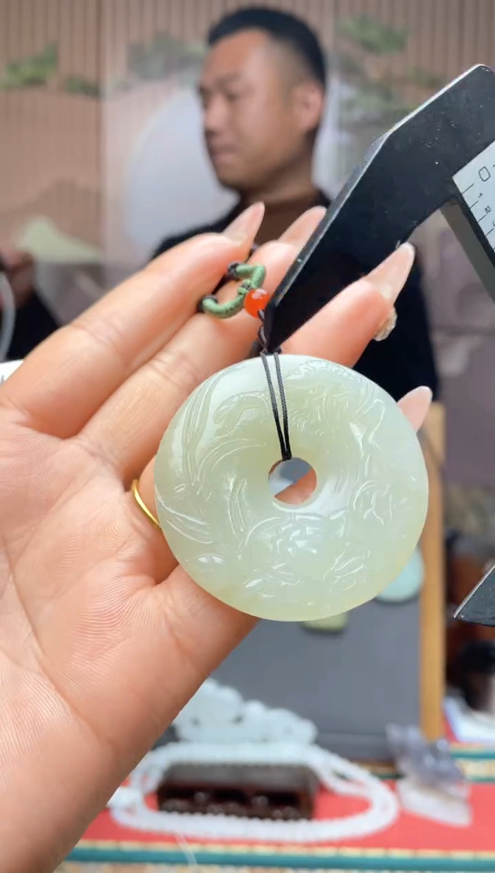 【闪购商品】和田玉颈饰未镶嵌一