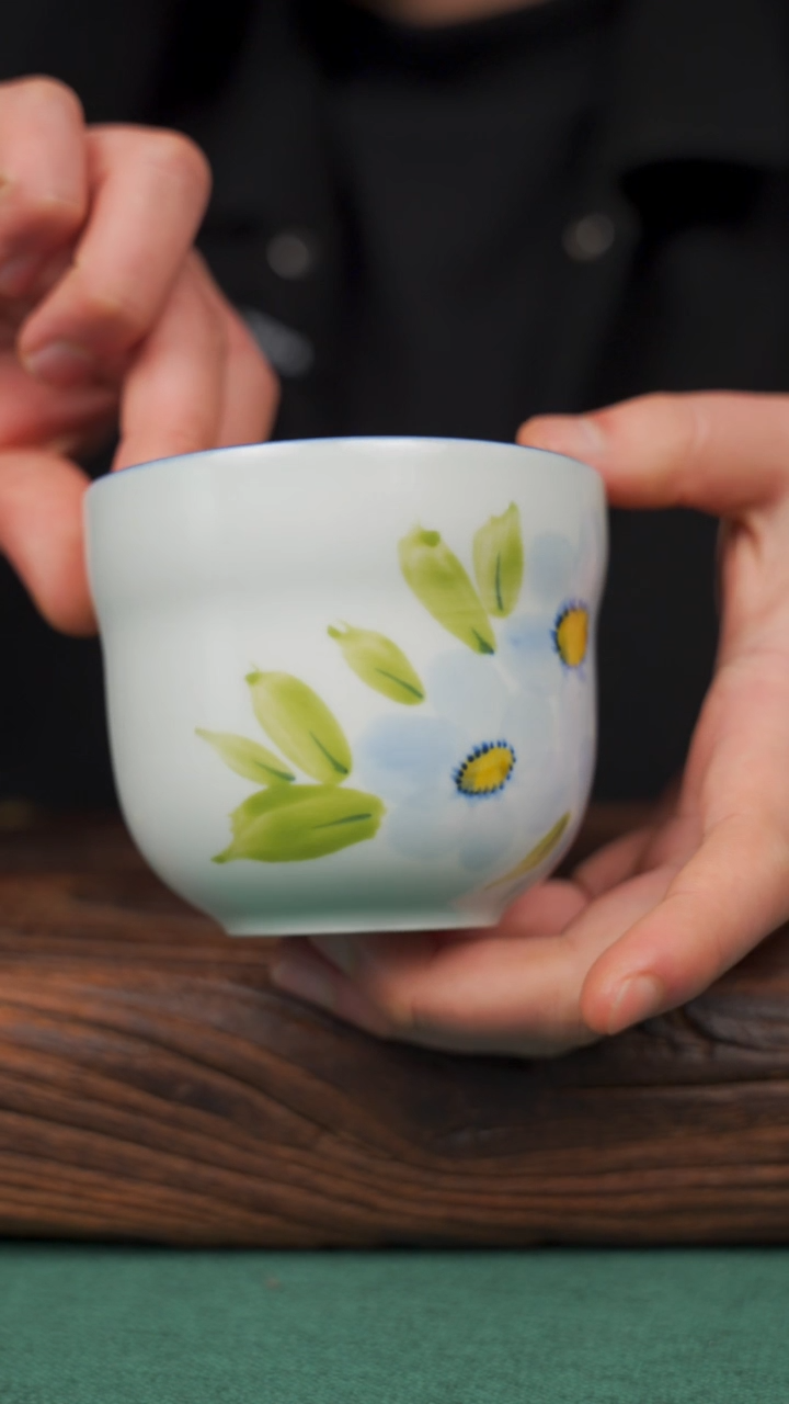 【闪购商品】瓷片87寻一缕瓷香杯釉下手工手绘瓷器