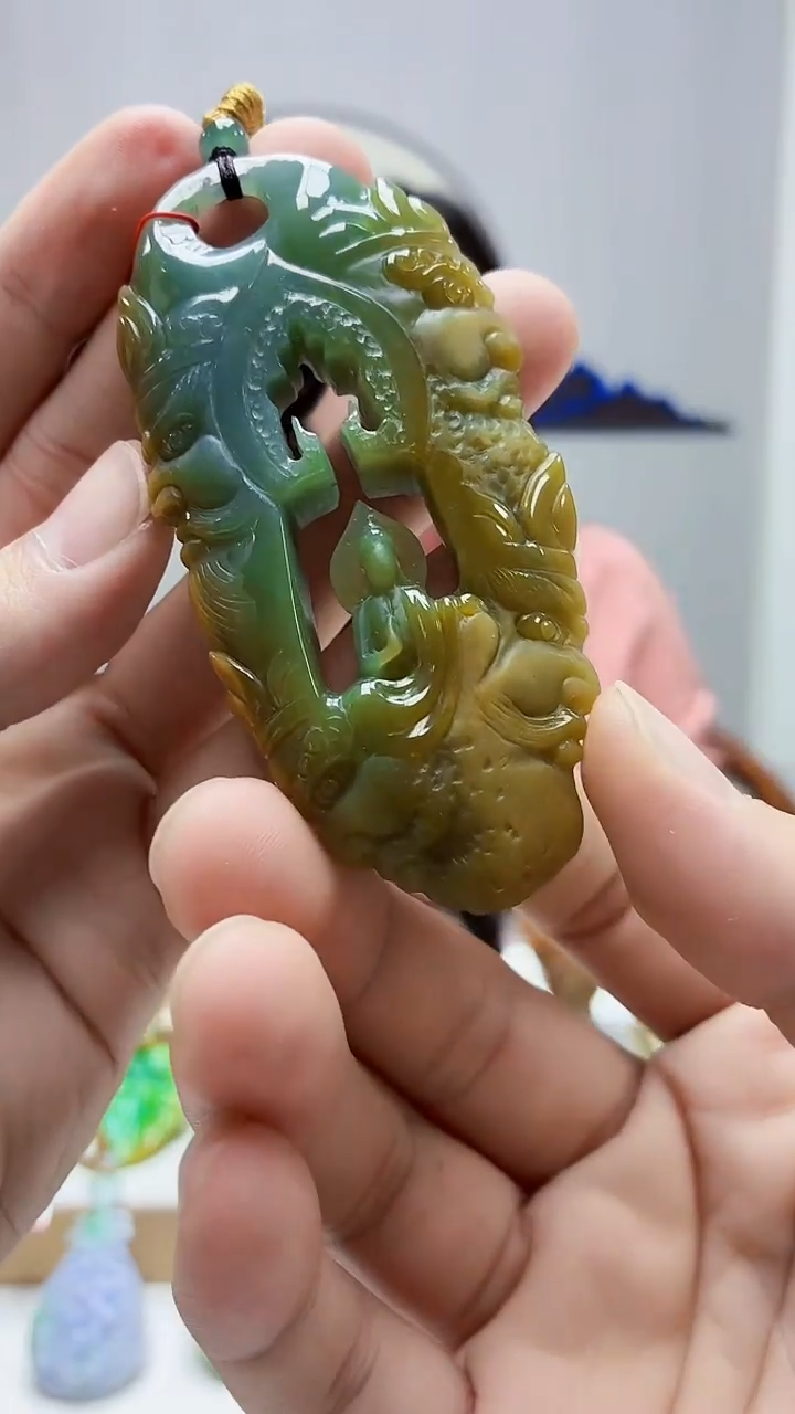 未镶嵌定制翡翠雨***…4852bb-毛货挂件