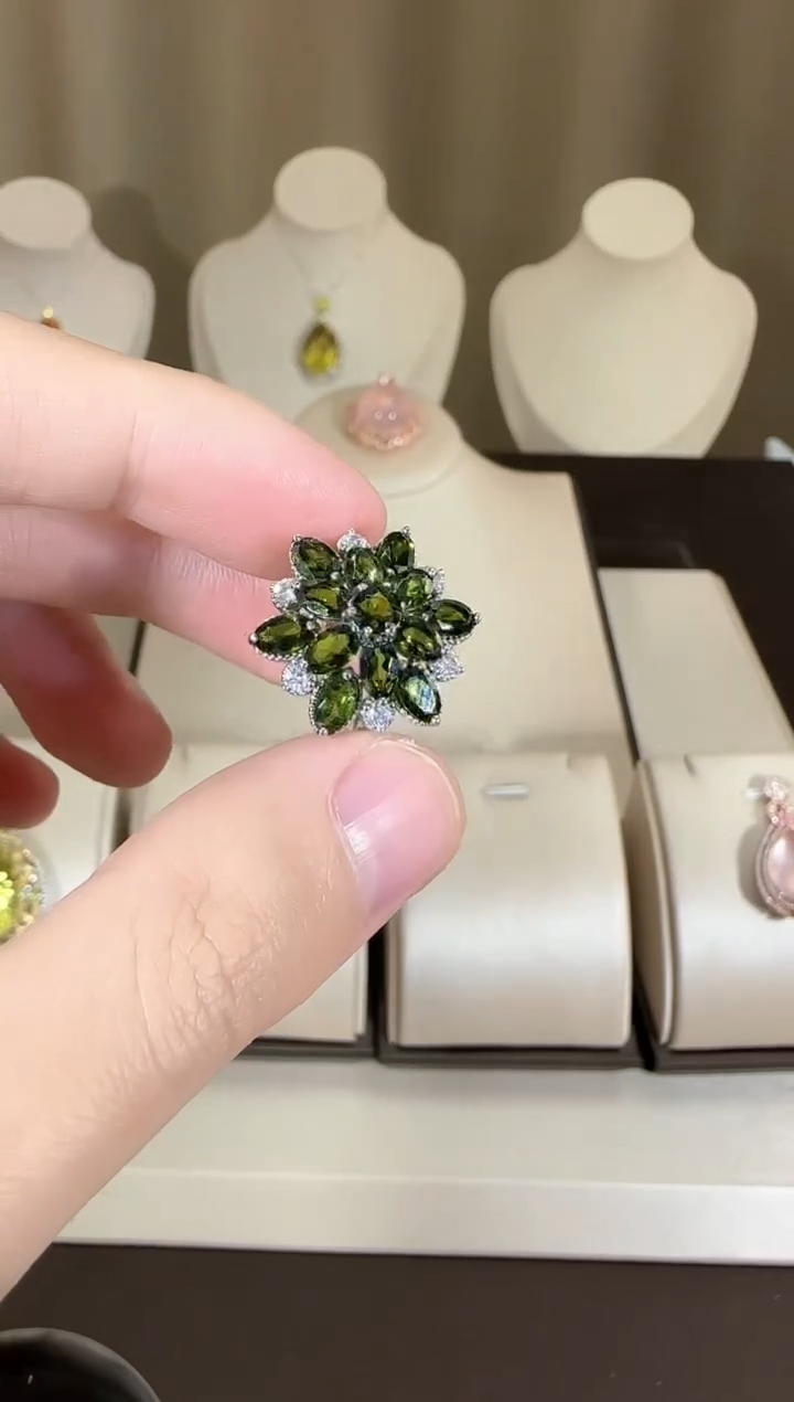 【闪购商品】透辉石戒指银S925镶嵌设计款