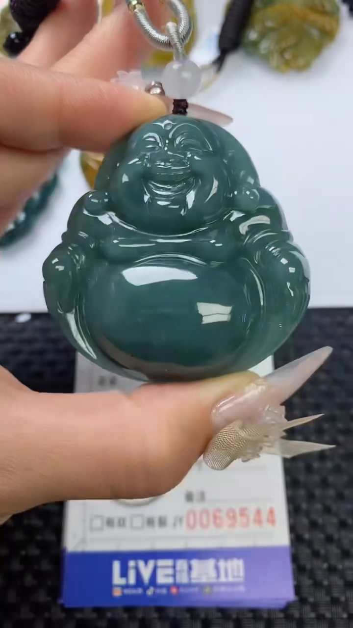 【闪购商品】翡翠颈饰未镶嵌1111111111111111