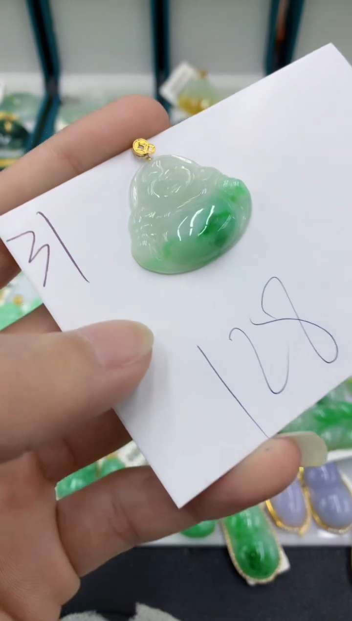 【闪购商品】翡翠颈饰18K金镶嵌翡翠