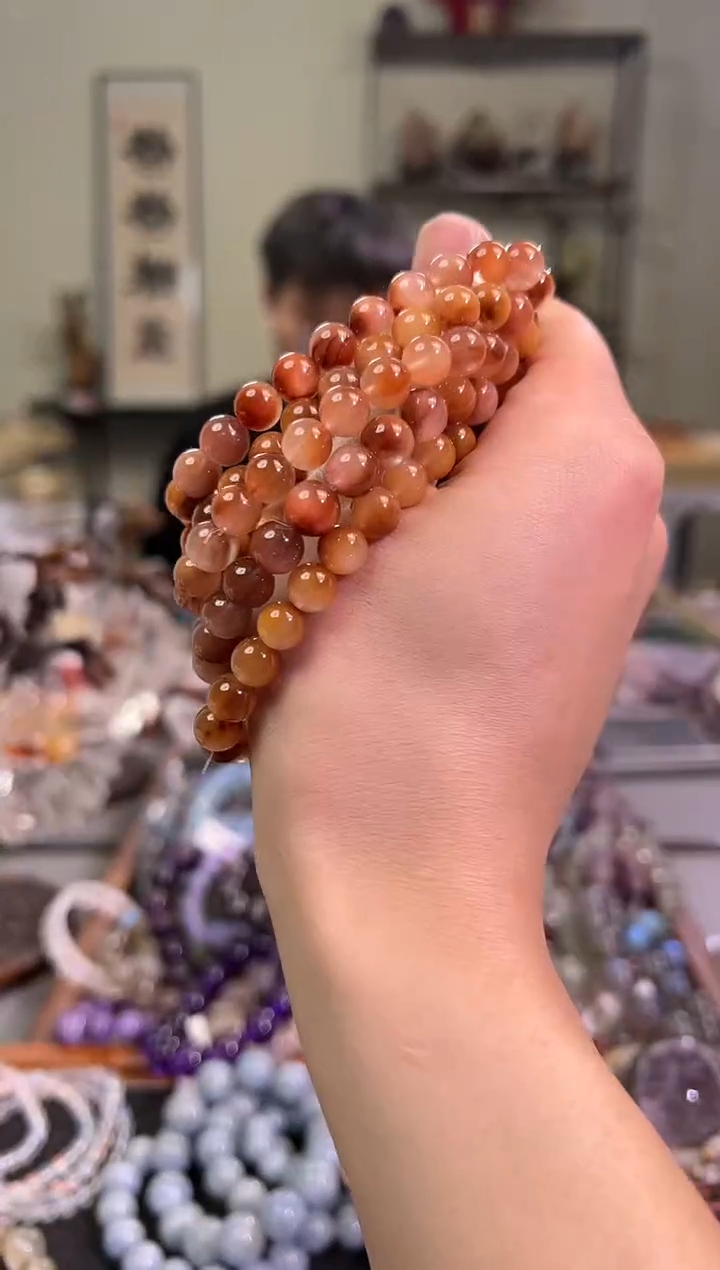 【闪购商品】发晶手链未镶嵌8+mm美拉德粉兔毛手串（多样性发其一）