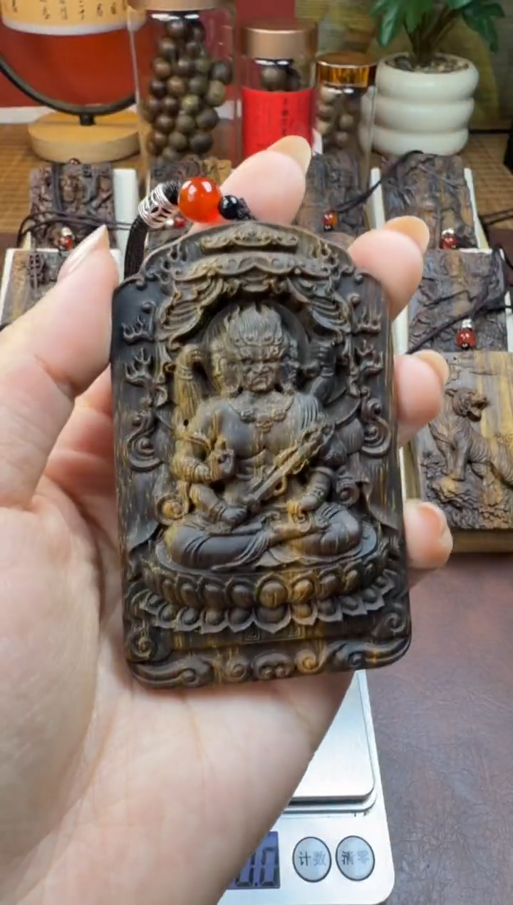 木木雕款 芽庄 十二生肖守护 不动明王  8cm 送养香瓶