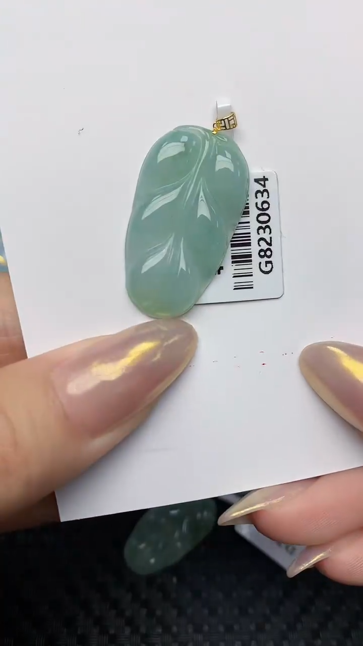 【闪购商品】翡翠颈饰18K金镶嵌天然翡翠A货