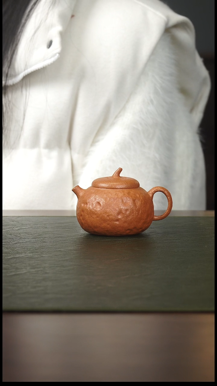 侯峰冷金黄梵莲125cc