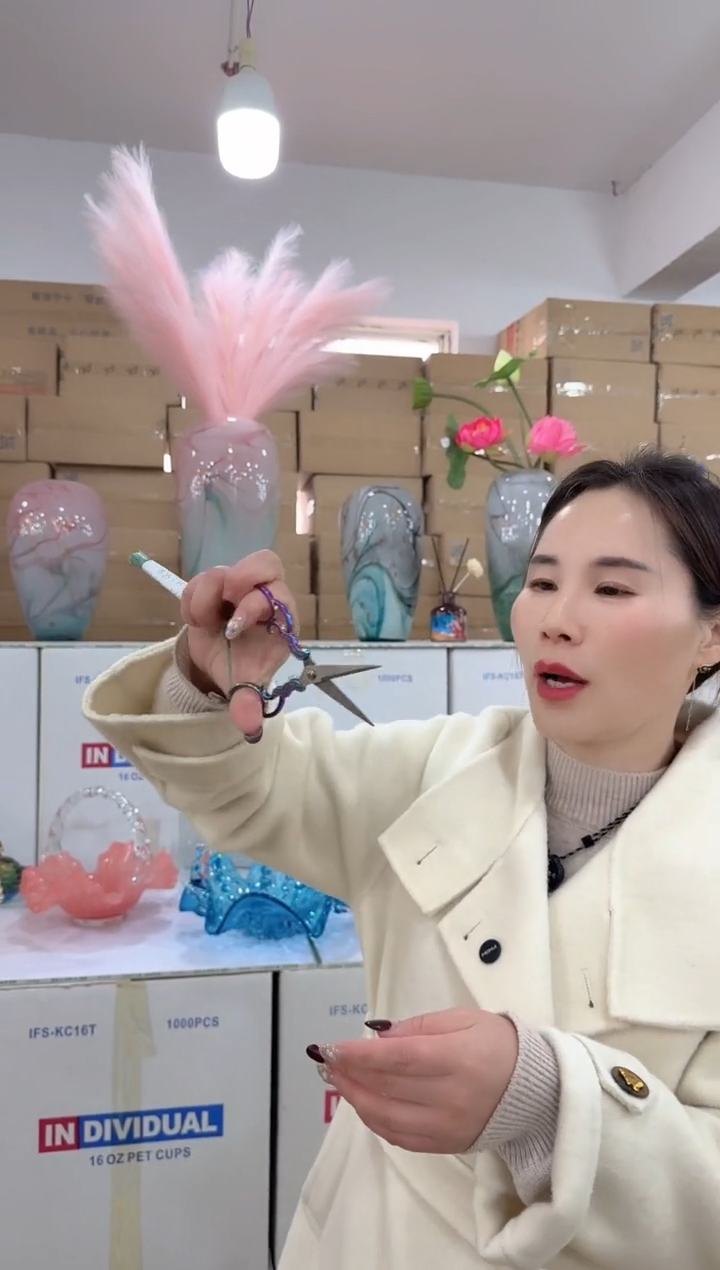 【闪购商品】无铅玻璃洛芙花器-w-早5