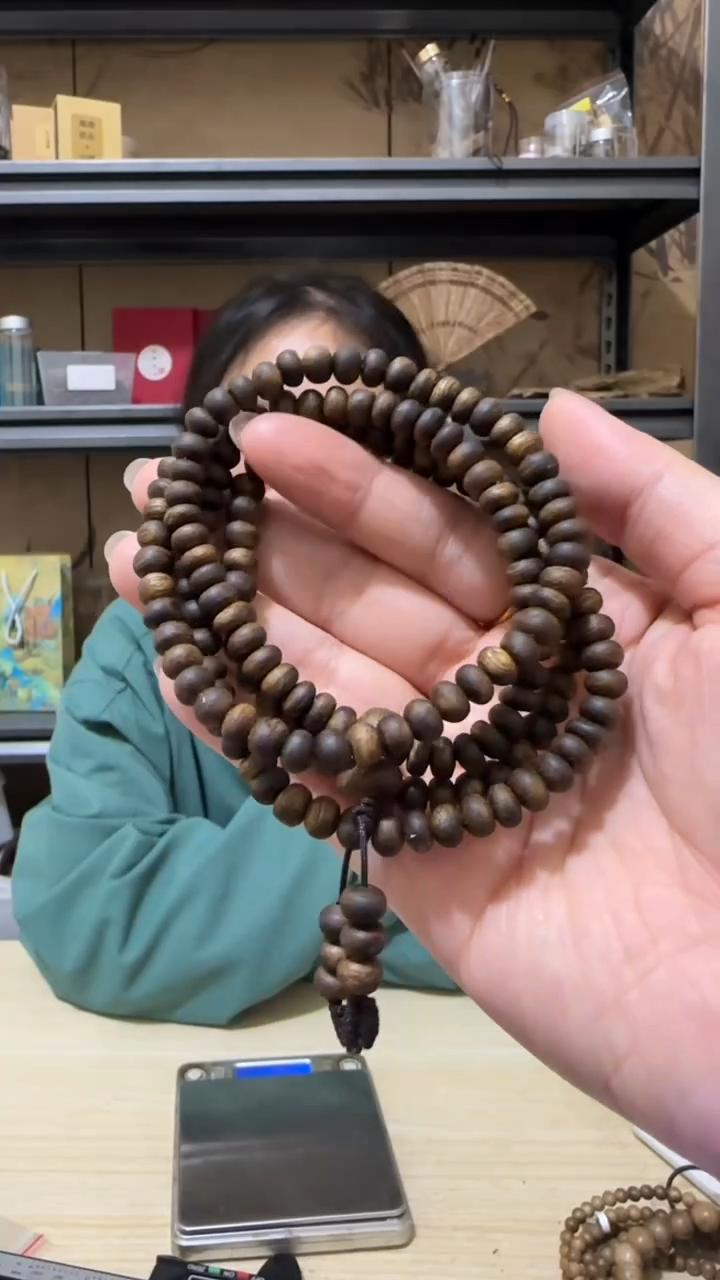 【闪购商品】沉香手串23号棋楠虫漏料多圈14克+