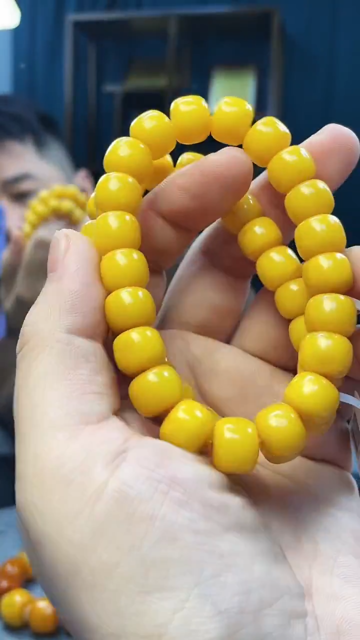 手串琥珀未镶嵌蜜蜡老型手串（多样性发其一）