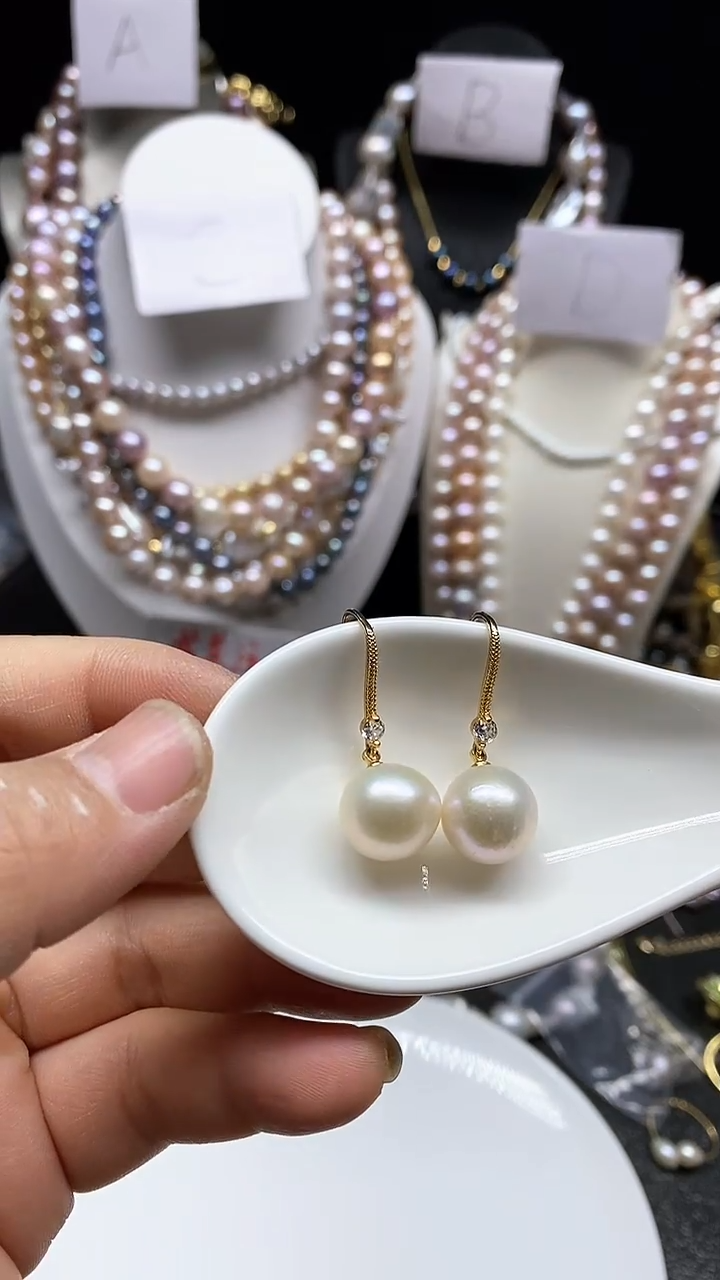 【闪购商品】淡水珍珠耳饰未镶嵌多人
