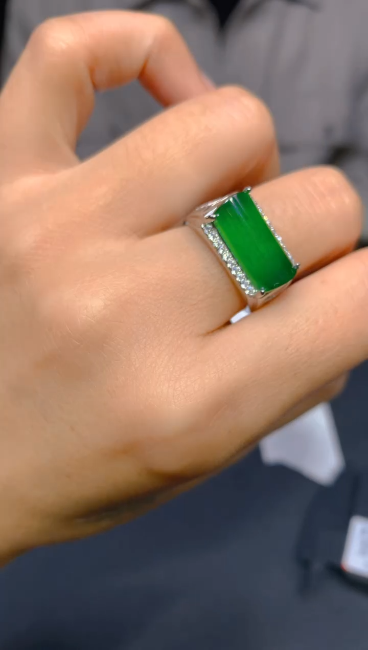 【闪购商品】定制翡翠未镶嵌55多样性发货（发其一）