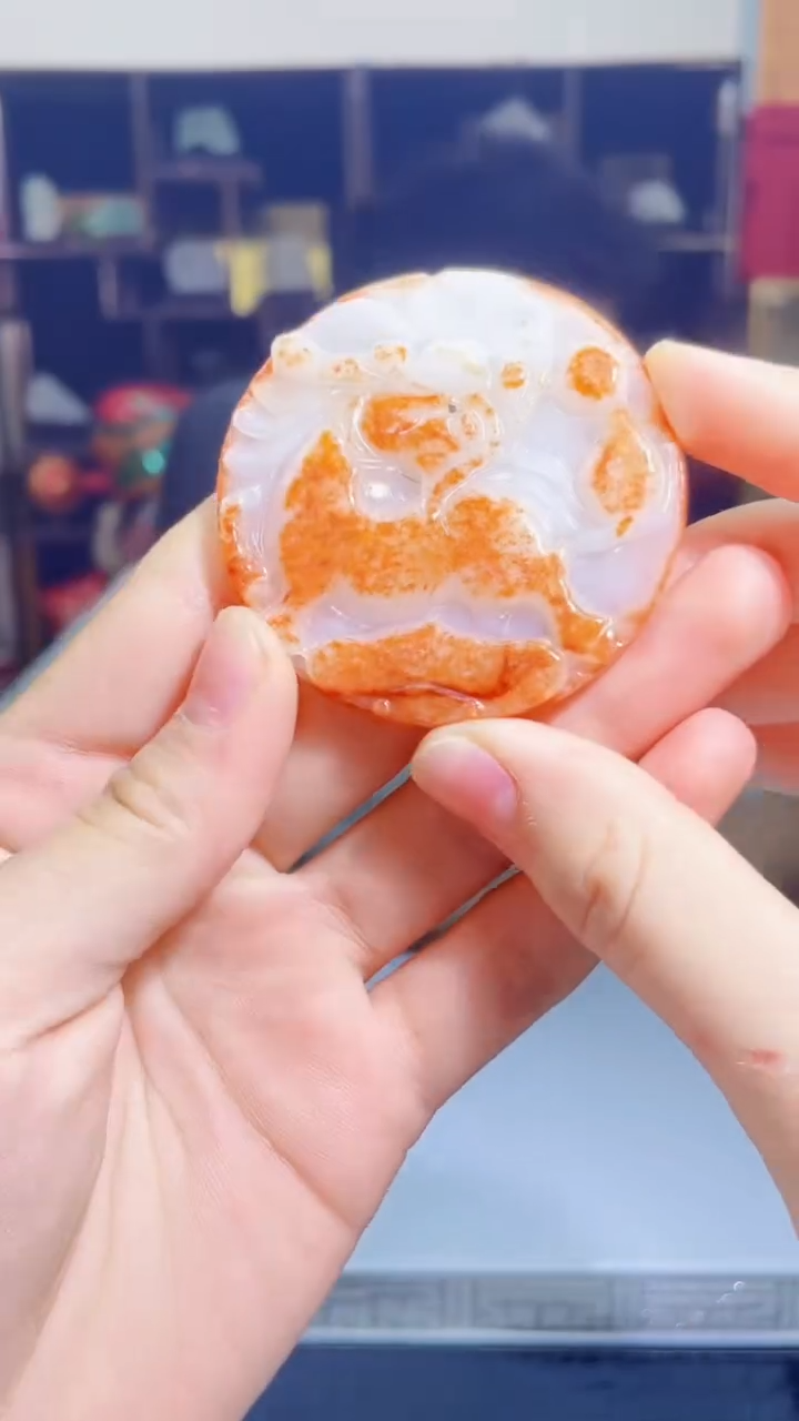 翡翠未镶嵌吊坠(不含链)A14