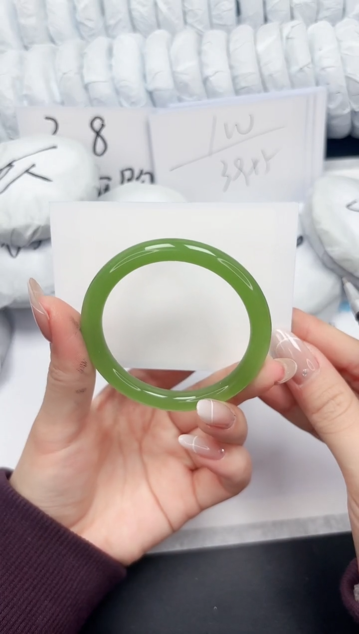 【闪购商品】石英质玉手镯未镶嵌147-芙蓉圆条52.3