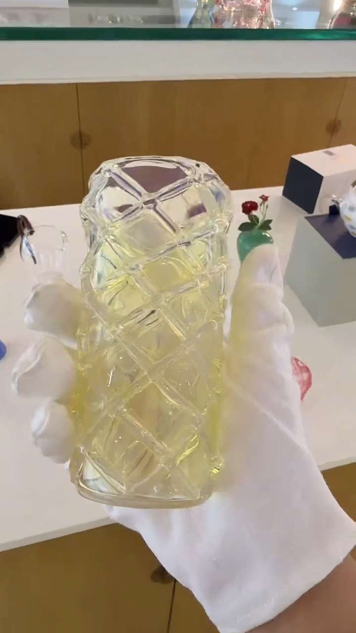 玉见熏银绿茶杯       