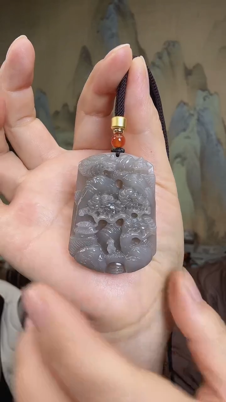 颈饰未镶嵌和田玉.