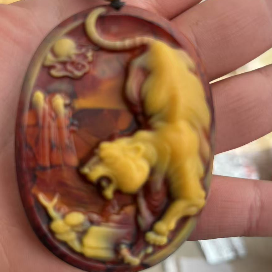 精品摆件好漂亮香虎