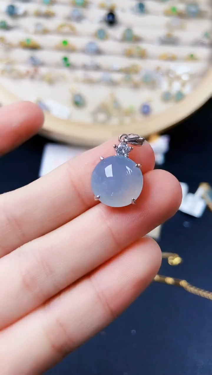 【闪购商品】翡翠银S925镶嵌颈饰5465464
