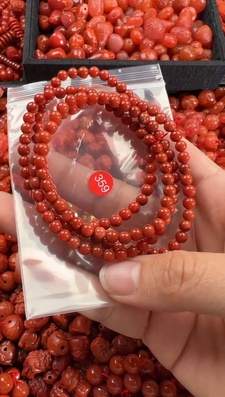 【闪购商品】南红玛瑙颈饰未镶嵌1