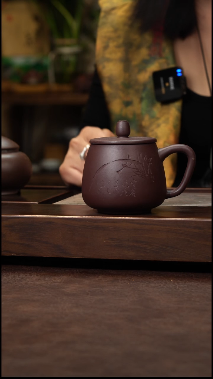 茶壶紫砂紫泥 刻绘办公杯*