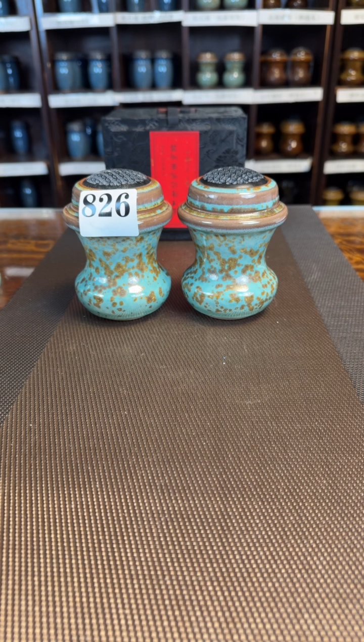 【闪购商品】松石绿   王庚  一对   826